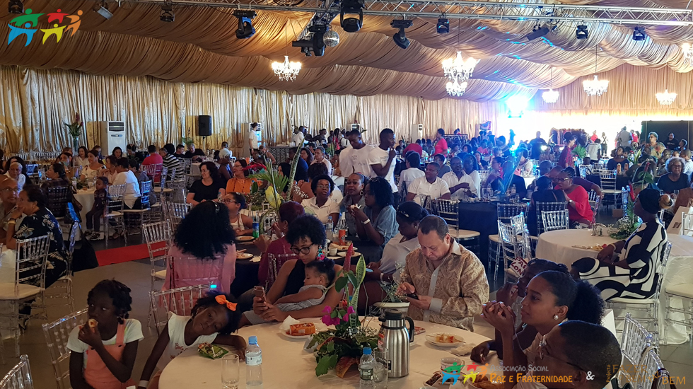 Chá Beneficente do Mês das Mães​